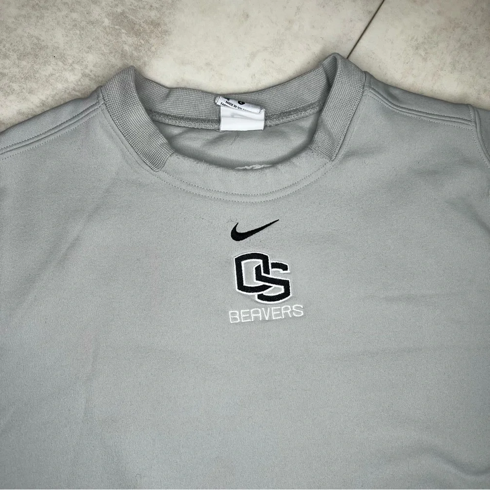 Nike Team Issue‎ Oregon State Beavers Gray Performance Long Sleeve Shirt Large